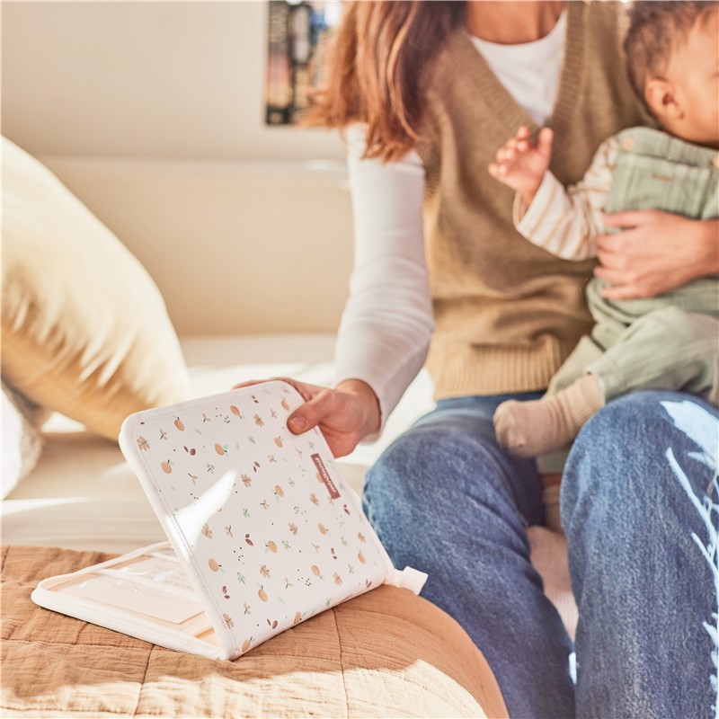 Portadocumentos bebé carebook - Valencia - Imagen 3